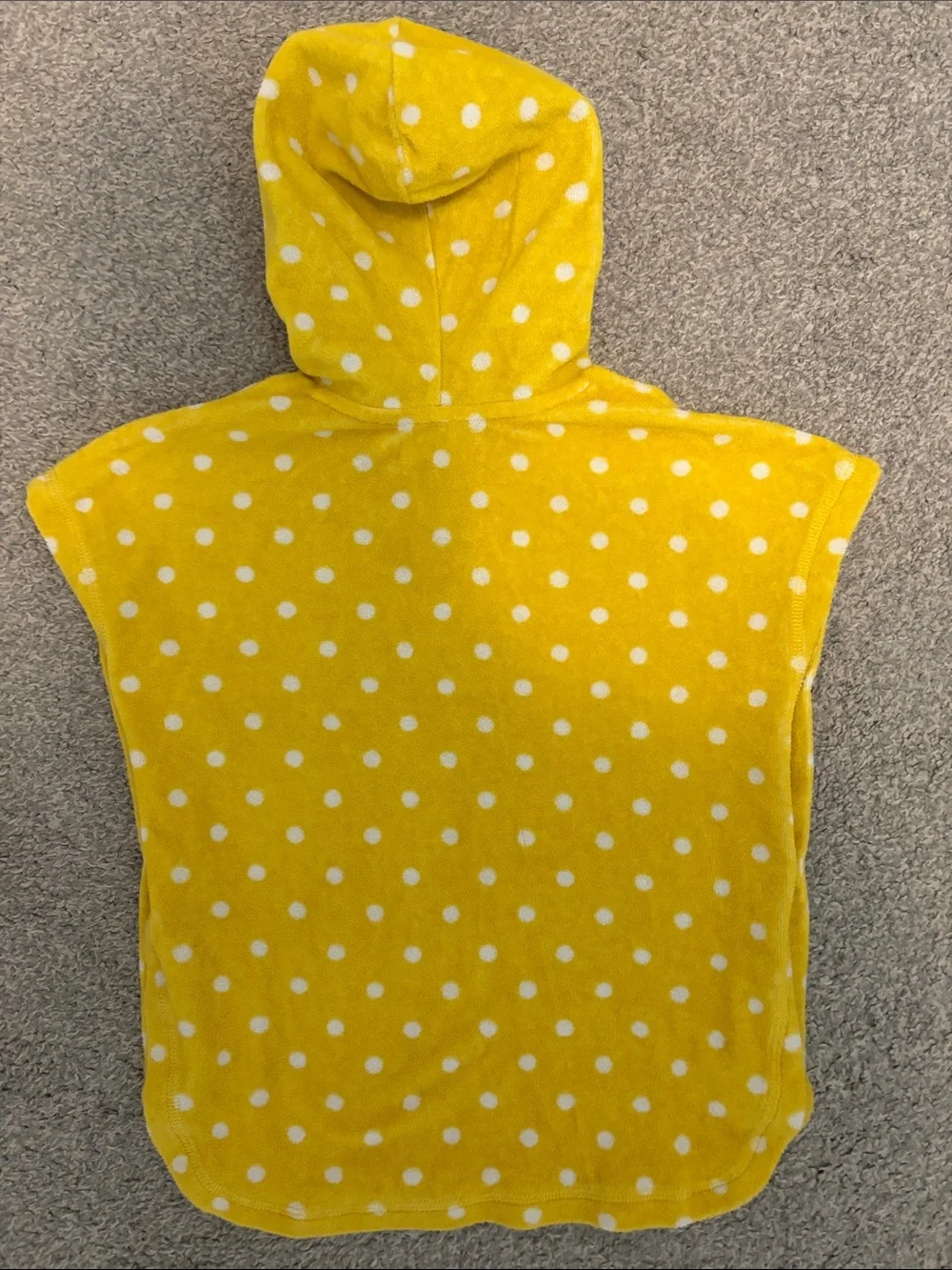 Baby Boden Yellow Polka Dot Duck Hooded towel 12-18 months